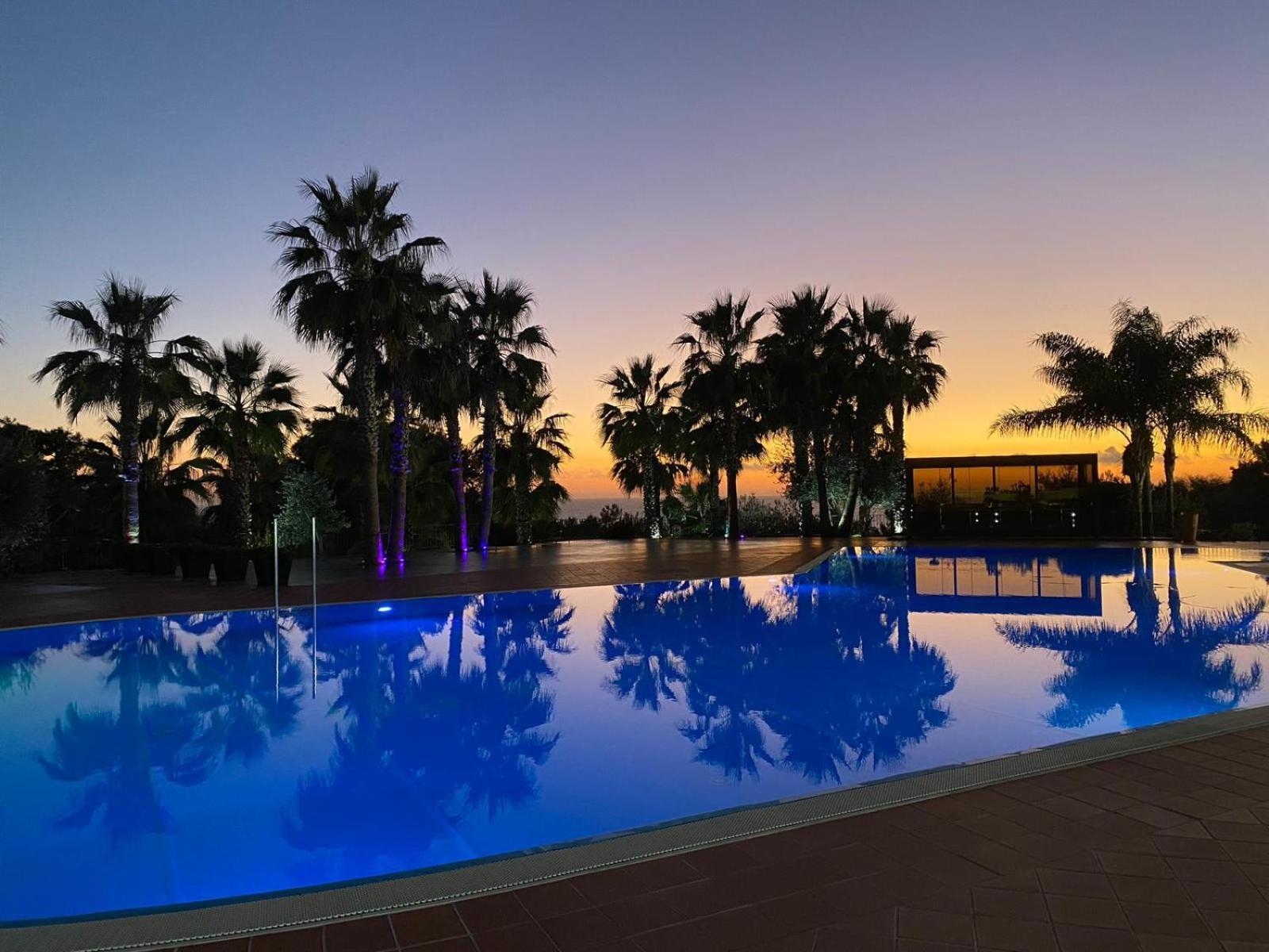 Baia Di Ulisse Wellness & Spa San Leone Exterior foto