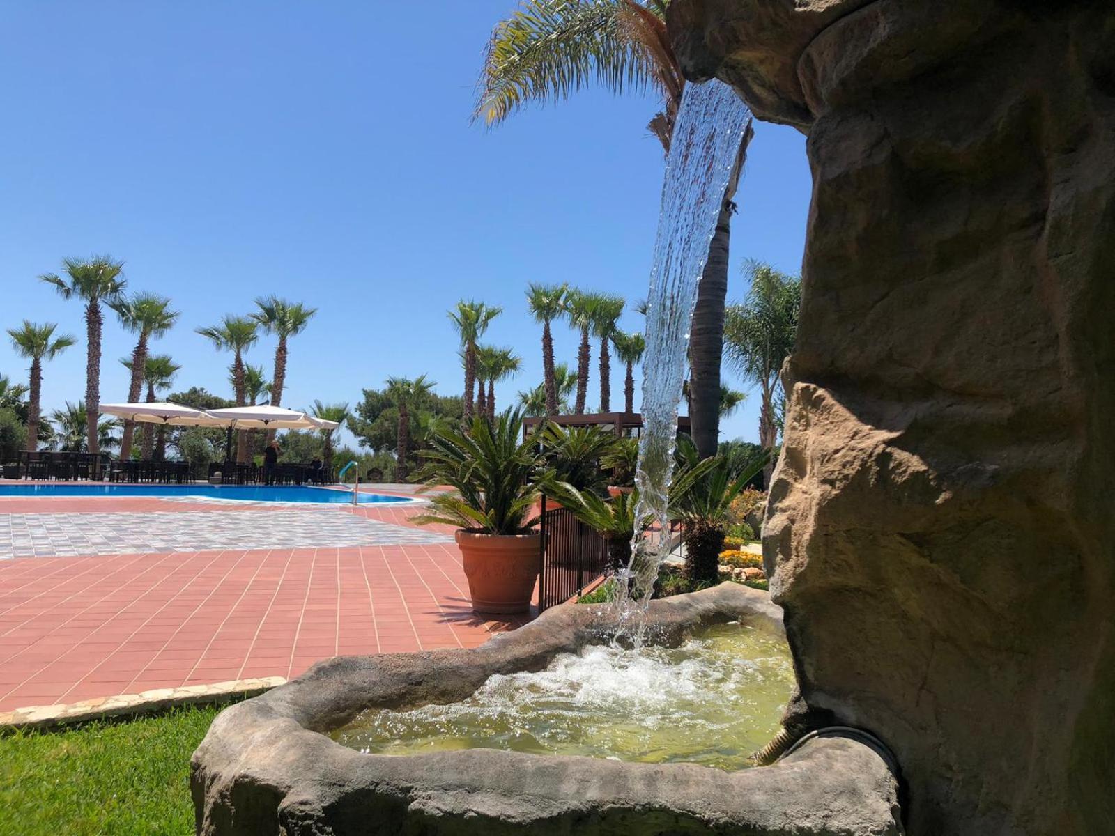 Baia Di Ulisse Wellness & Spa San Leone Exterior foto